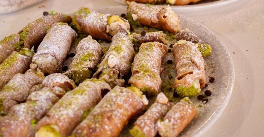 Taormina: Cannolo Cooking Class with Completion Certificate - Learning cannoli at Porta Messina, step by step