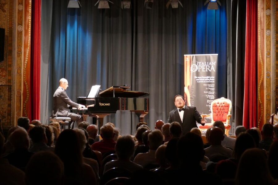 Taormina: Opera Performance in the Nazarena Theater - Who This Taormina Opera Show Fits Best