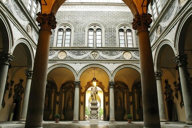 The Best tour in Florence: Renaissance & Medici Tales - guided by a STORYTELLER - Key things to know before you go