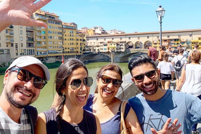 The Best tour in Florence: Renaissance & Medici Tales - guided by a STORYTELLER - Meeting at Piazza di San Lorenzo, then ending by the Uffizi side