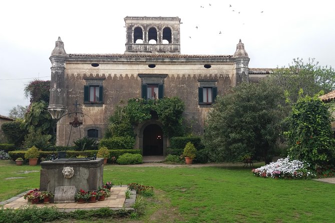 The Godfather Movie Tour - Savoca: Bar Vitelli and the church where Michael marries Apollonia