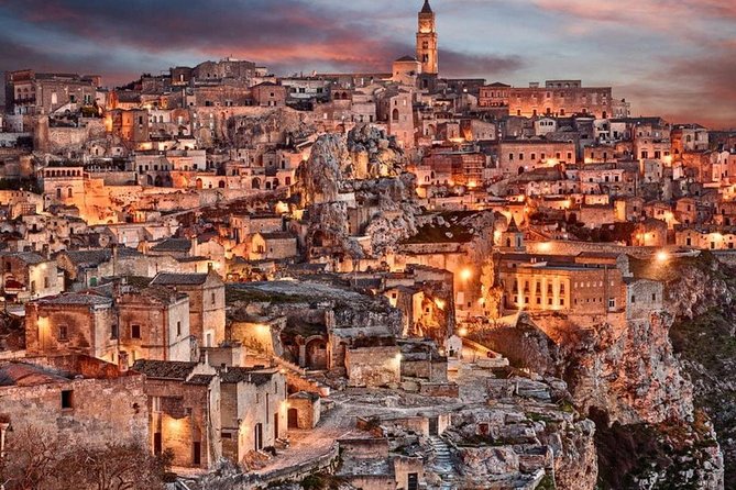The Sassi of Matera - From the old center to the belvedere at Piazza Duomo