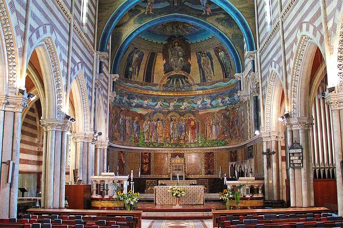 The Three Tenors in Rome - Nessun Dorma - A Small-Church Stage for The Three Tenors at 8:30 pm