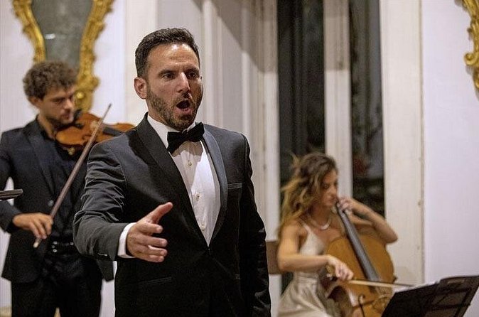 The Three Tenors in Sorrento - Duration and pacing: plan for a full evening block
