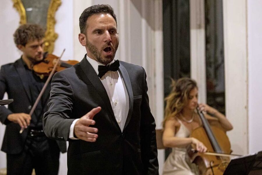 The Three Tenors in Sorrento: Opera Arias, Naples and Songs - The Naples second set: singalong energy without needing a script
