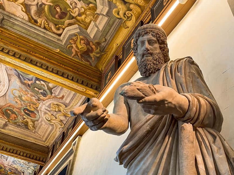 The Uffizi Gallery Florence Small group Guided tour - Small Group, Real Guidance, and the Audio Device Advantage