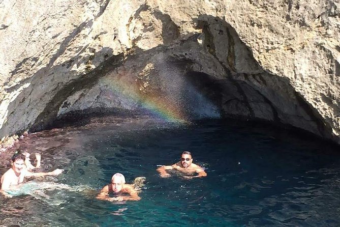 Tour 3h and half visit of all the caves, bathroom stop and aperitif - From Torre Vado To the Heel of Italy: what this route feels like