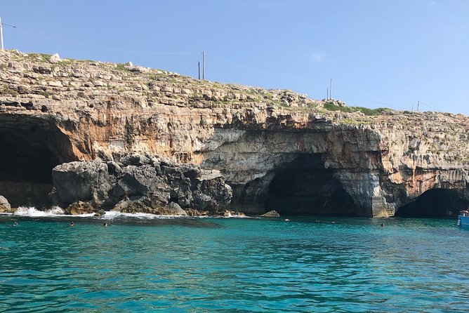 Tour 3h and half visit of all the caves, bathroom stop and aperitif - The 3.5-hour rhythm: cruising, caves, swims, and photos