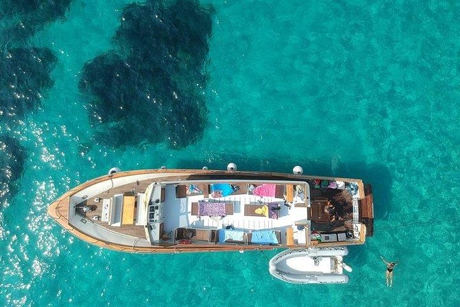 Tour of Ischia Island with Motor Yacht Rocca Corsa - Comfort onboard: showers and space make the day easier than you think
