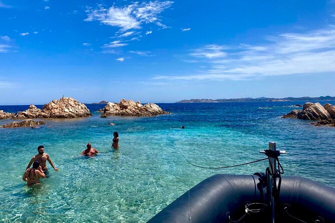 Tour of the Archipelago of La Maddalena ecofriendly - Budelli’s Pink Beach: why you see it but cannot step on it
