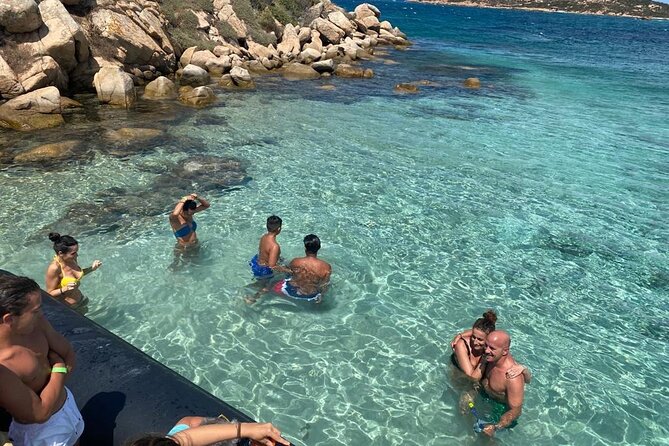 Tour of the Archipelago of La Maddalena ecofriendly - La Maddalena historic center: the only town in the archipelago