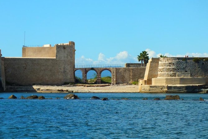 Tour of the island of Ortigia and exploration of sea caves with baths. - The Swim Stop: Best Part, but Bring a Towel and Read the Rules