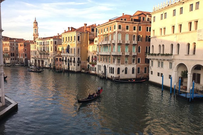 Tour of The Real Hidden Venice - Crossing Into the Jewish Quarter: Ghetto Origins and Real Atmosphere