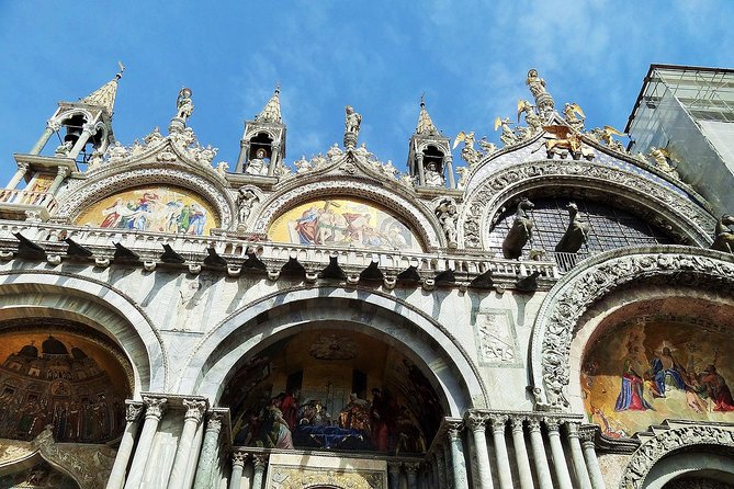 Tour of Venice in Doge's Palace and St Mark's Basilica - Palazzo Ducale: Venice’s power center, explained room by room