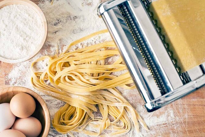 Traditional Home Cooking Experience in Venice - What you actually learn when you make fresh pasta