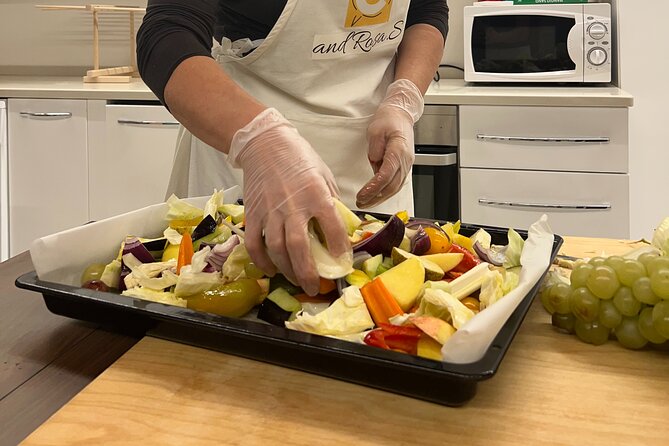 Traditional Home Cooking Experience in Venice - Drinks, dining, and the social side of cooking in Venice