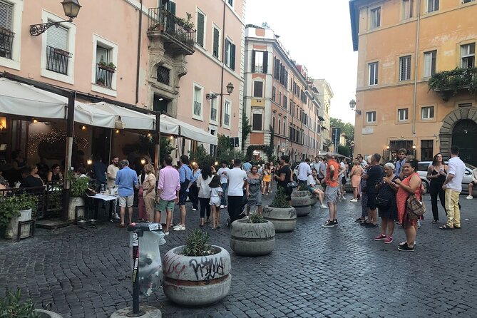 Trastevere Like a Local Food Tour with 7+ Food Tastings & Wines - Piazza di Santa Maria in Trastevere: mosaics, an ancient fountain, and your food finale