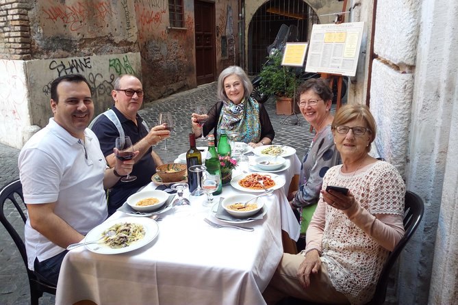 Trevi Fountain, Pantheon, and Campo Dei Fiori Market Food and Wine Tour - Piazza Navona: pizza crunch and tiramisù with the three fountains