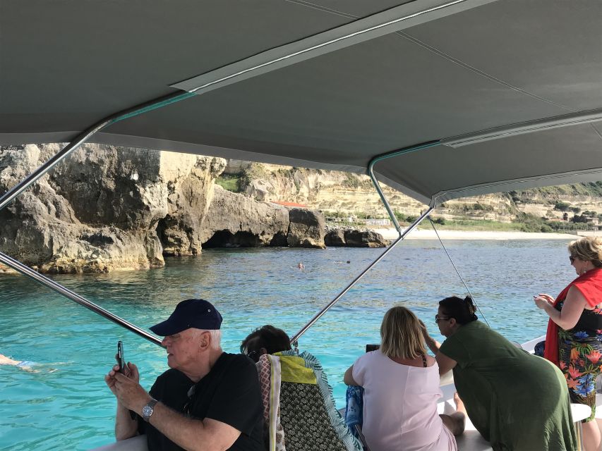 Tropea: Capo Vaticano Boat Trip with Snorkeling & Drink - The guide and boat vibe: what makes this feel like a real local day