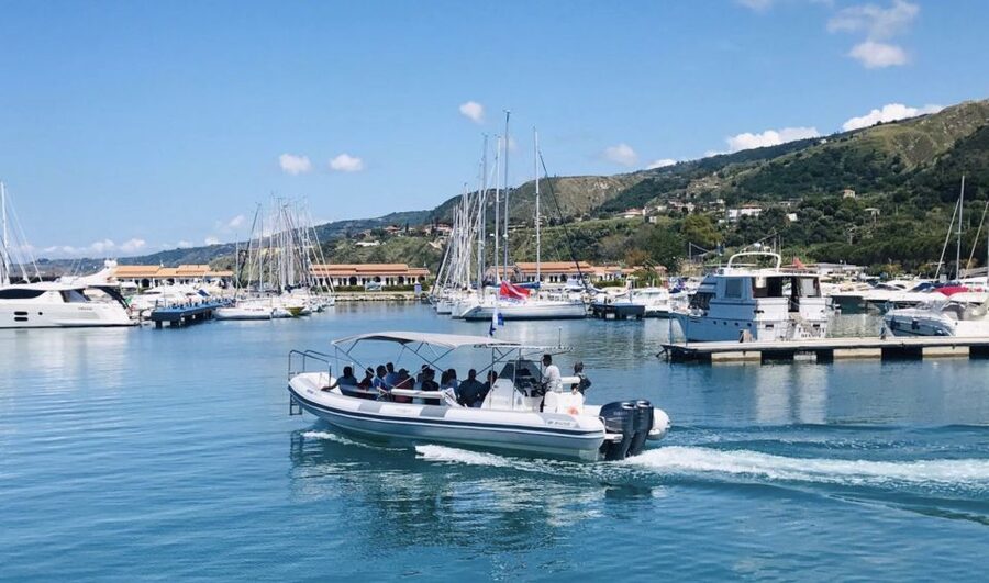 Tropea: Capo Vaticano Boat Trip with Snorkeling & Drink - The 3-hour plan, stop by stop (and what each moment feels like)