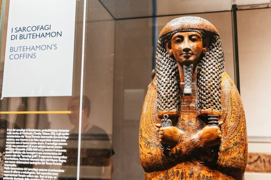 Turin: Egyptian Museum Skip-the-Line Group Tour - What you’ll actually see in a 2.5-hour guided tour