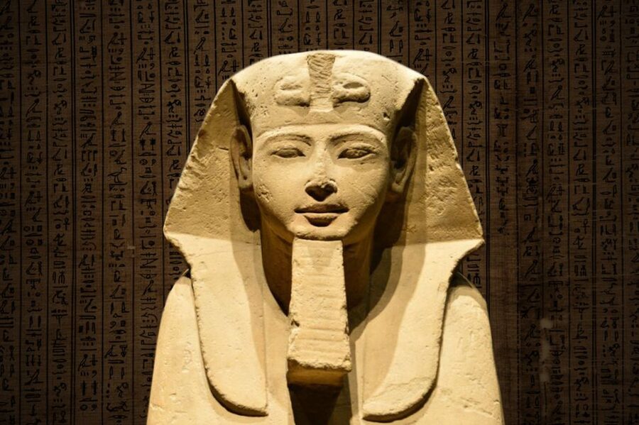 Turin: Egyptian Museum Small Group Skip-the-Line Guided Tour - Chronological Galleries: How to Read 2,000 Years in One Route