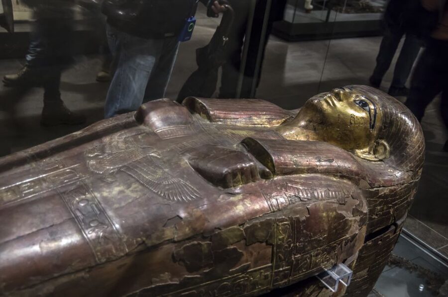 Turin: Guided Egyptian Museum Tour - Artifacts That Usually Steal the Show