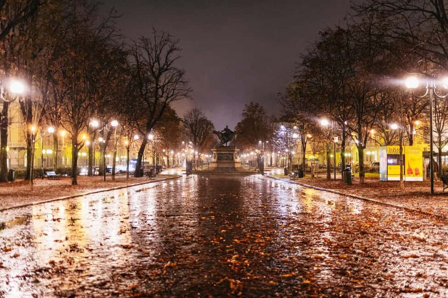 Turin: Magic Guided Tour - Who this Magic Turin tour suits best