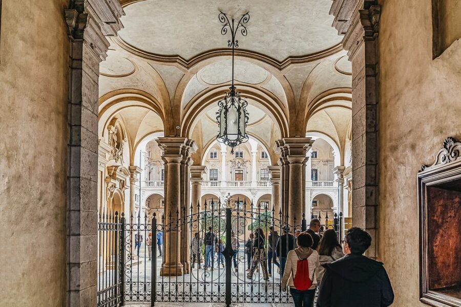 Turin: Underground Tunnels Guided Tour - 3 hours in practice: what your timeline feels like