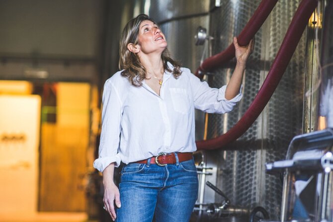 Tuscany Comfort Day Tour from Rome with Wine & Lunch - The van ride to San Gimignano: comfort on the Tuscany stretch