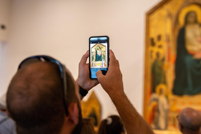 Uffizi Gallery Skip The Line Ticket or Guided Tour Options - Time on the clock: 1 hour 30 minutes, then you can roam