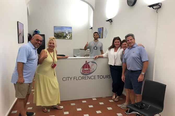 Uffizi Gallery Small Group Tour with Guide - How the guide makes the Medici story click