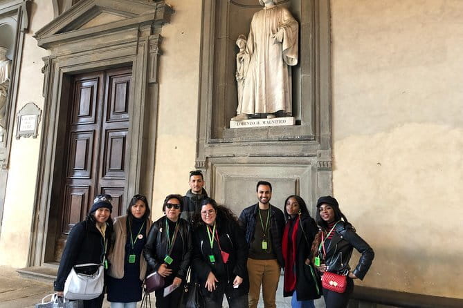 Uffizi Gallery Small Group Tour with Guide - Where you meet, how you get in, and what security means for your timing