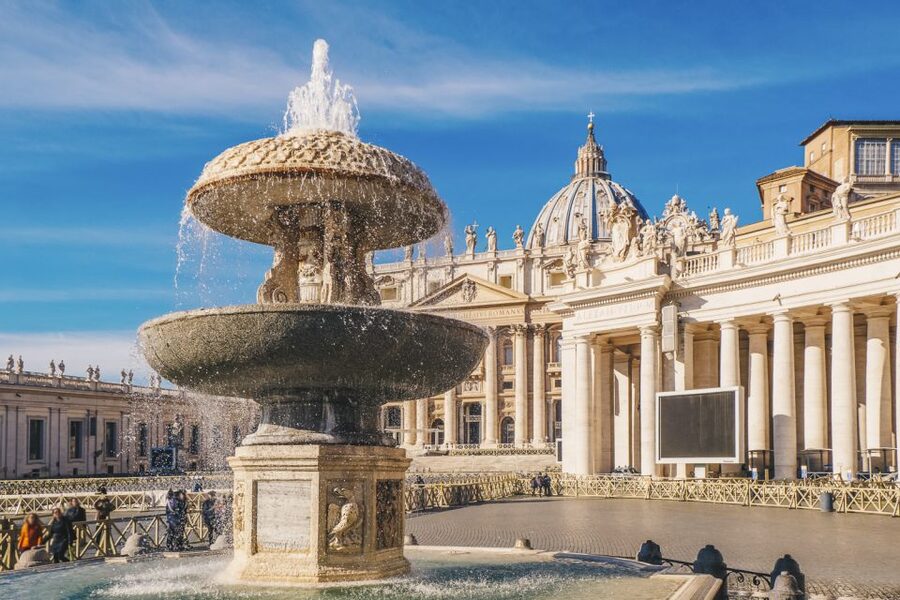 Vatican: Early Entry to Museums, Sistine Chapel & St Peter's - St Peter’s Basilica: 30 minutes, plus the living-church factor