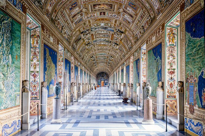 Vatican Museums and Sistine Chapel Fast-Track Tour - Vatican Museums: Cortile della Pigna and the “Highlights Only” Strategy
