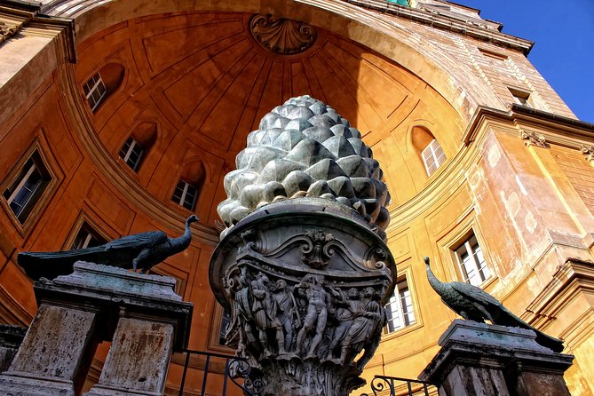 Vatican Museums, Sistine Chapel and St. Peter's Basilica Tour - Headsets, group size, and how to avoid feeling herded