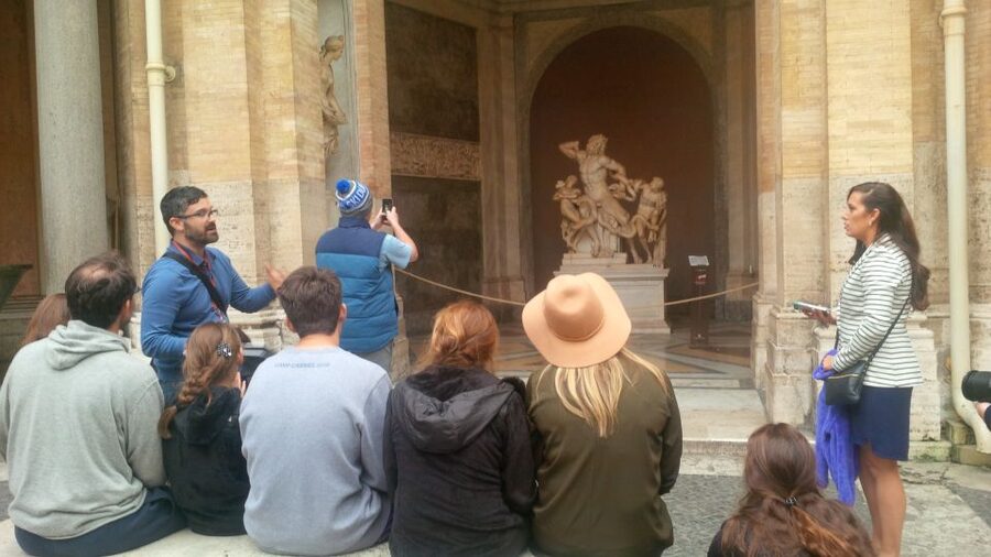 Vatican Museums: Sistine Chapel and St. Peter's Tour - Meeting at Giuly’s Café, and why timing starts here