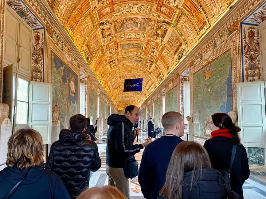 Vatican Museums, Sistine Chapel & Skip-the-Line Basilica - Vatican Museums: the route that gets you to the good stuff