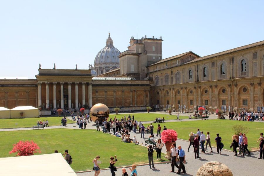 Vatican Museums & Sistine Chapel Skip-the-Line Entry Ticket - Where You Check In: Inside Out Italy on Via Sebastiano Veniero