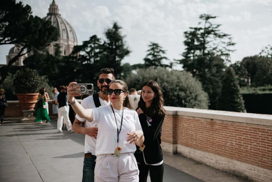 Vatican Museums & Sistine Chapel Skip-the-Line Guided Tour - How guides like Sev, Jeb, Valentina, and Marco change the experience