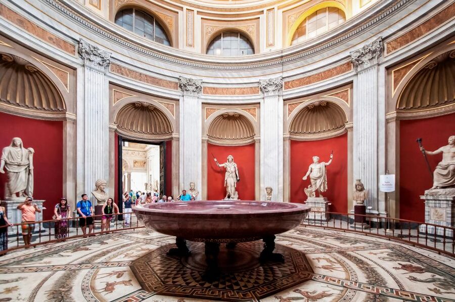 Vatican Museums & Sistine Chapel Skip-the-Ticket-Line Tour - Raphael Rooms: School of Athens and the art of thinking