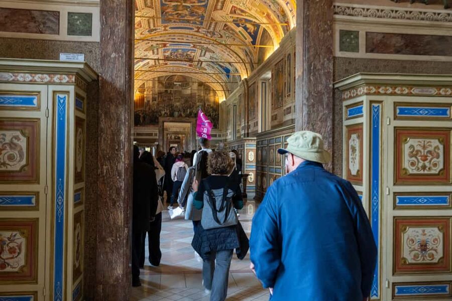 Vatican Museums & Sistine Chapel Skip-the-Ticket-Line Tour - Finishing at St Peter’s Basilica: ending where the day feels complete