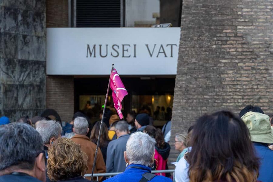 Vatican Museums & Sistine Chapel Skip-the-Ticket-Line Tour - Getting started: meeting point, optional hotel pickup, and what to bring