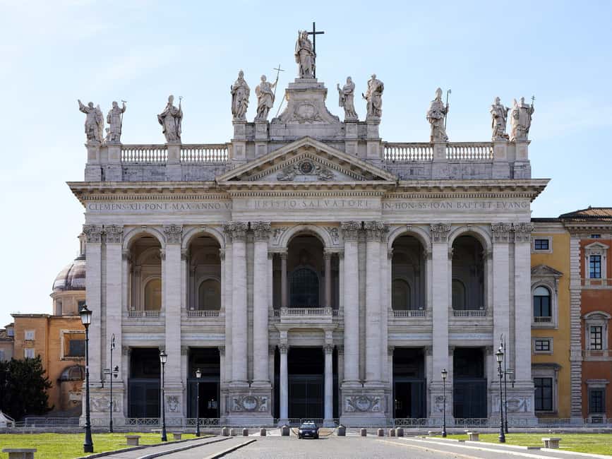 Vatican: Pope Francis Tomb and Papal Basilicas Tour - What you gain with a guide, beyond just getting into buildings