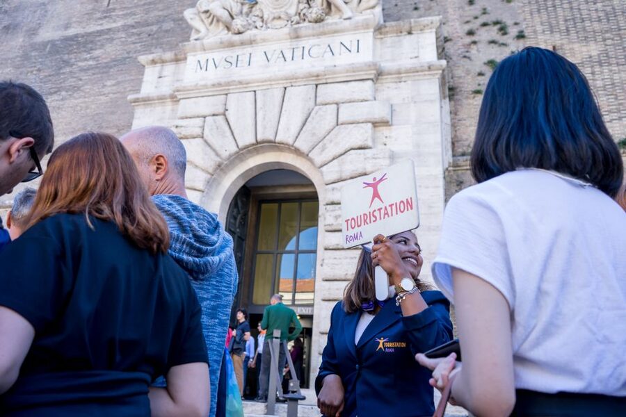Vatican: Sistine Chapel and Vatican Museums Guided Tour - Headsets, Group Pace, and the Real Way You Experience It