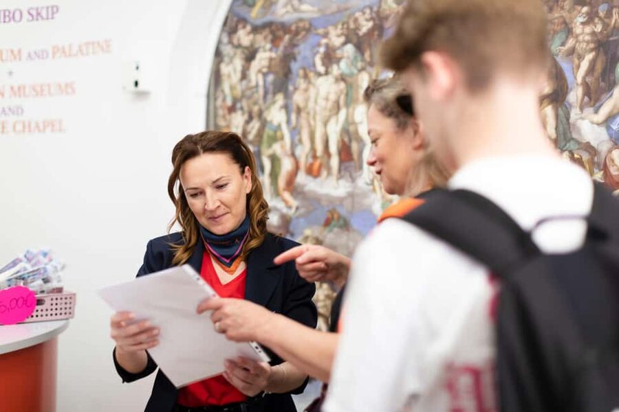 Vatican: Sistine Chapel and Vatican Museums Guided Tour - Vatican Museums Highlights: From Maps to Tapestries to Pio V
