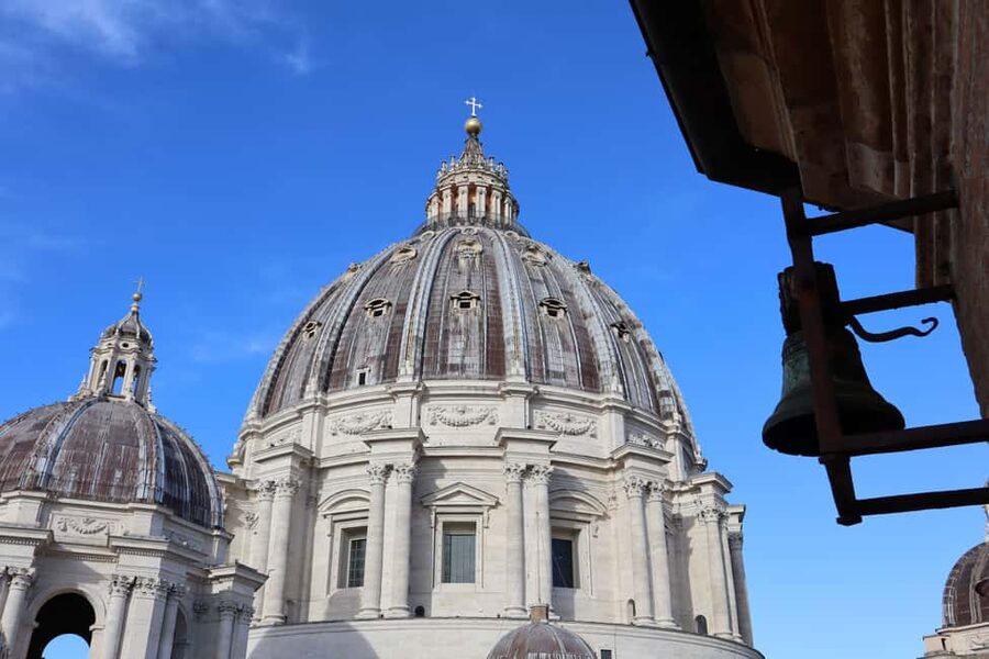 Vatican: St. Peter’s Basilica & Dome Ticket with Audioguide - Getting Inside St. Peter’s Basilica and Square First (Early Morning Access)