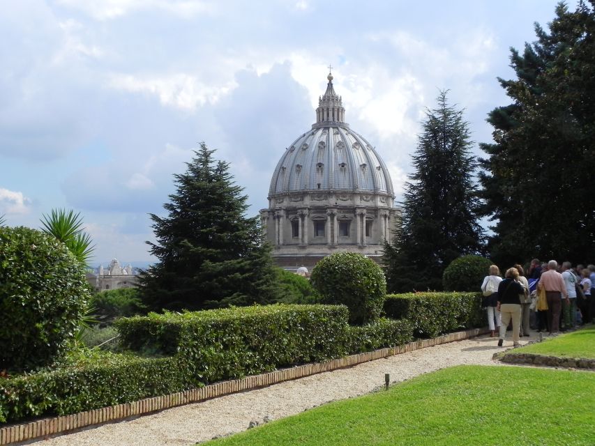 Vatican: Vatican Gardens with Bus Tour & Vatican Museums - When conditions change: Vatican closures and special situations