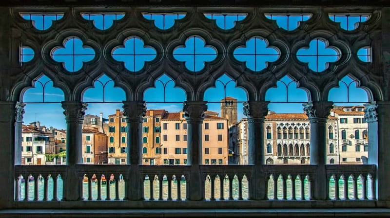 Venice: Doge Palace Guided Tour & Secret Itineraries Option - Key things to know before you go