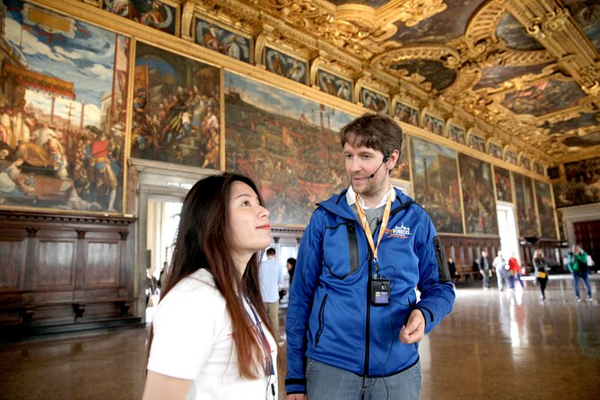 Venice: Doge’s Palace Prisons & Secret Itineraries Guided Tour - First Step: Getting There and Not Missing the Start